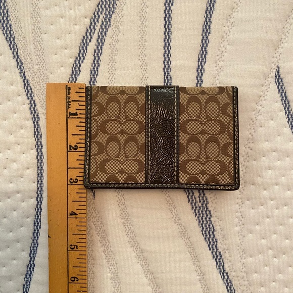 Coach Mini Signature card case - Picture 2 of 6